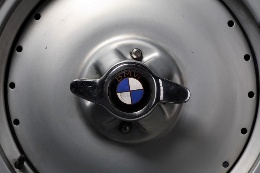 Колеса BMW 328 Bugelfalten Mille Miglia (85032) 1939 года  (фото 61 из 74)